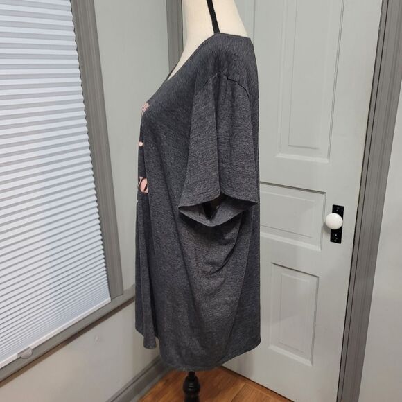 TORRID Friday Called Charcoal Grey Crew Tee - Picture 7 of 8